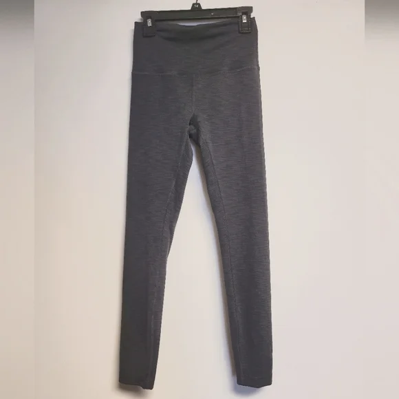 Wunder Train High-Rise Tight  Size 4 - Picture 4 of 11